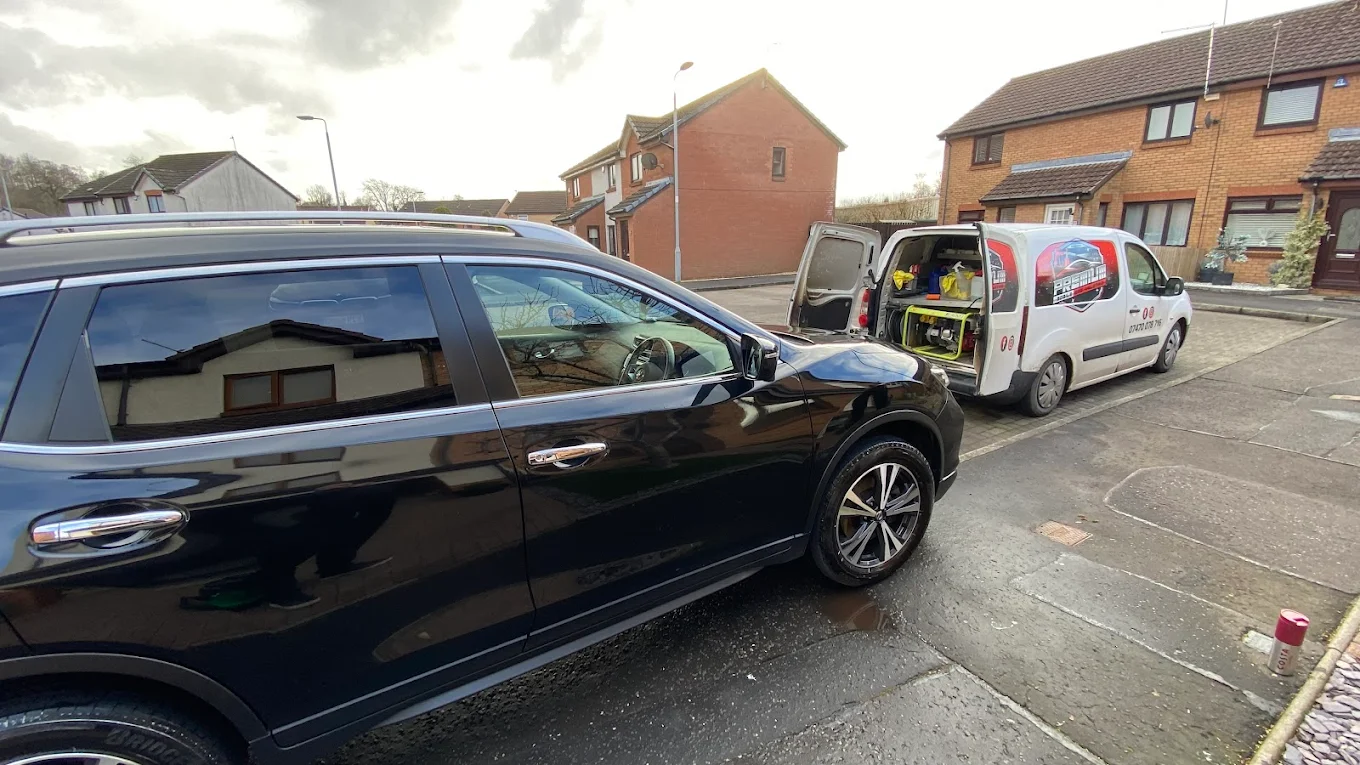 Car valeting near me in Glasgow with mobile service at home
